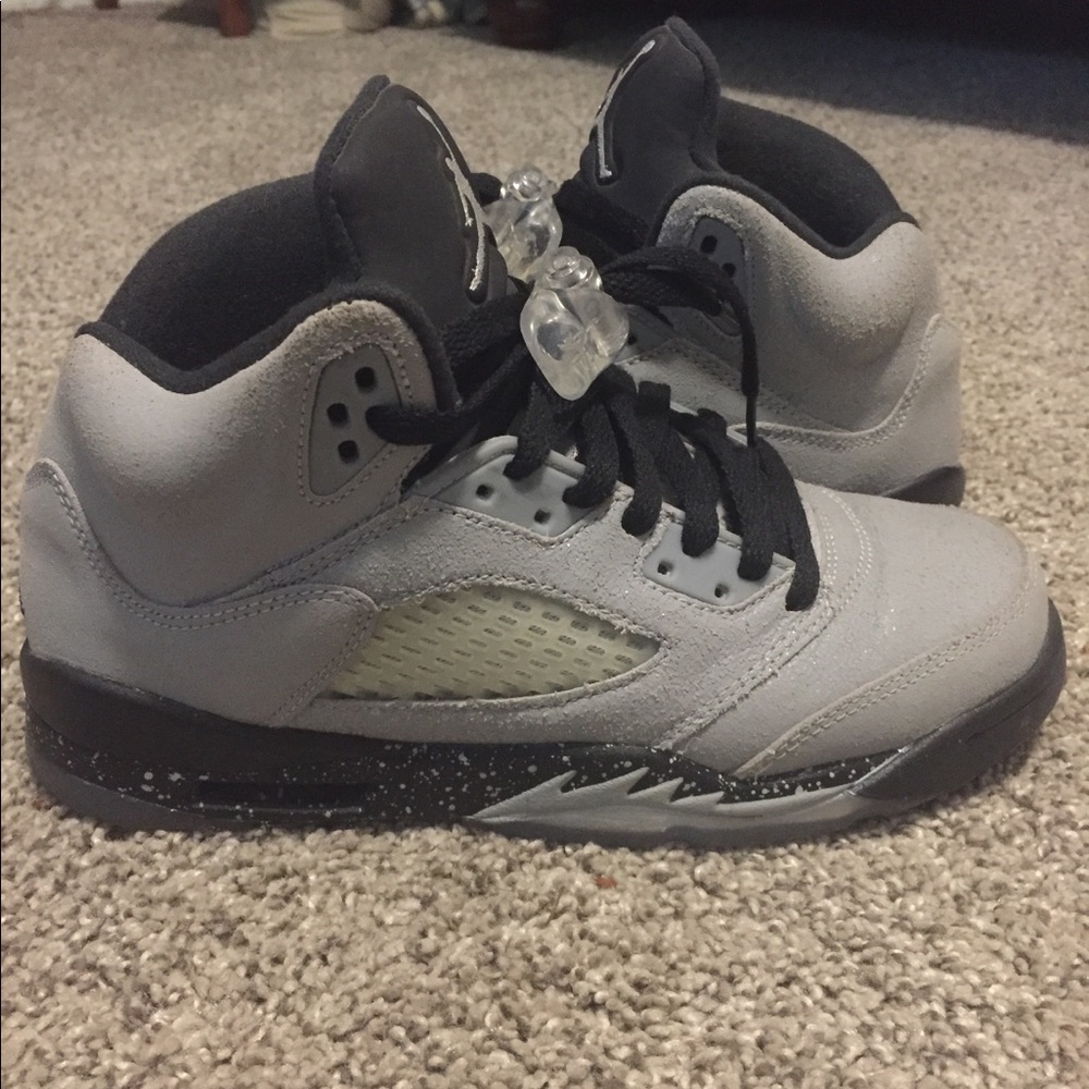 Jordan 5 cool grey size 5.5Y